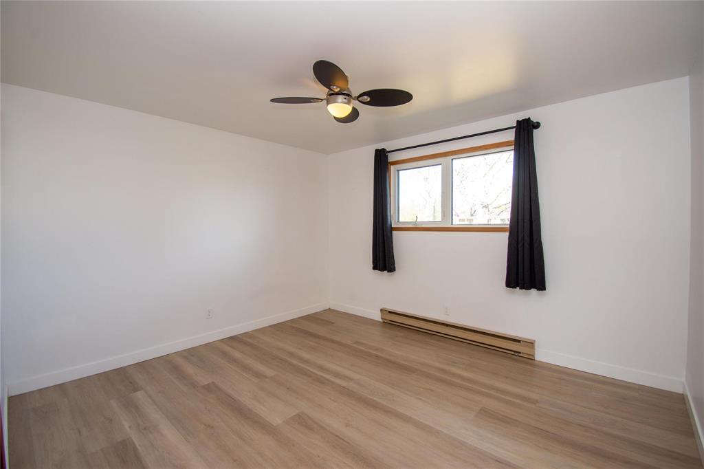 57 Saskatchewan Street Property Photo 15