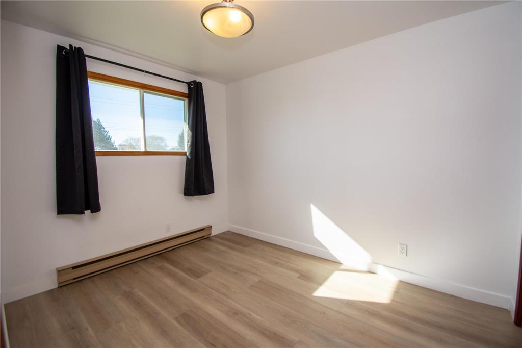 57 Saskatchewan Street Property Photo 18
