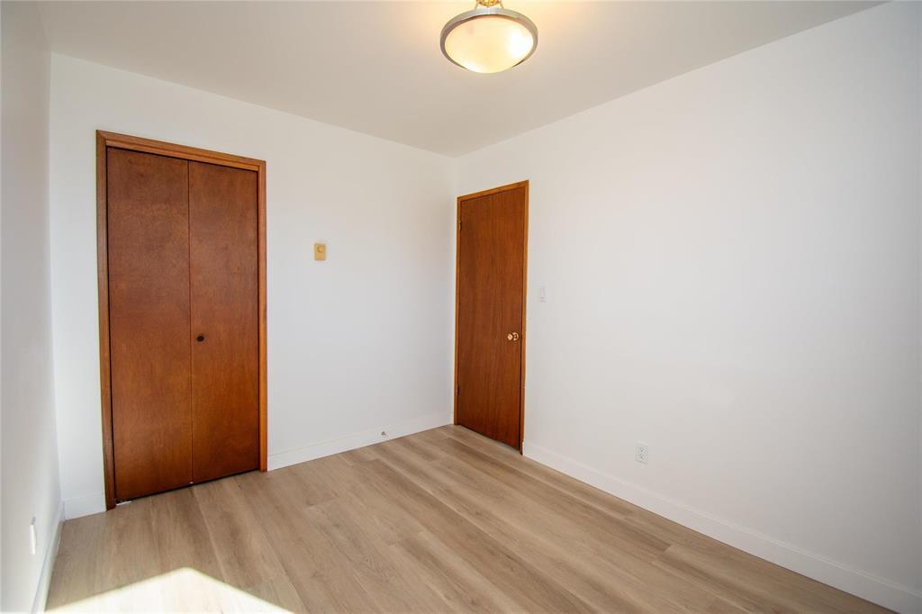 57 Saskatchewan Street Property Photo 19