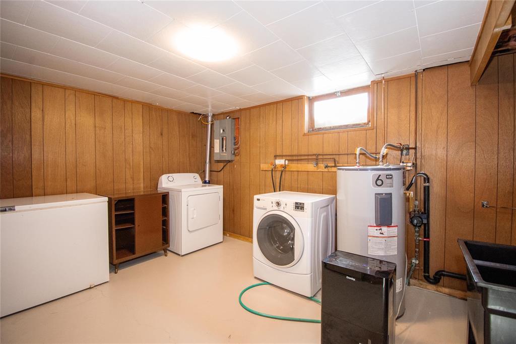 57 Saskatchewan Street Property Photo 30