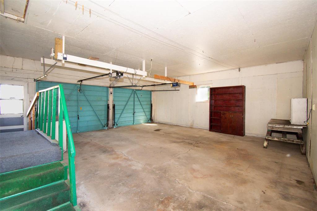 57 Saskatchewan Street Property Photo 35