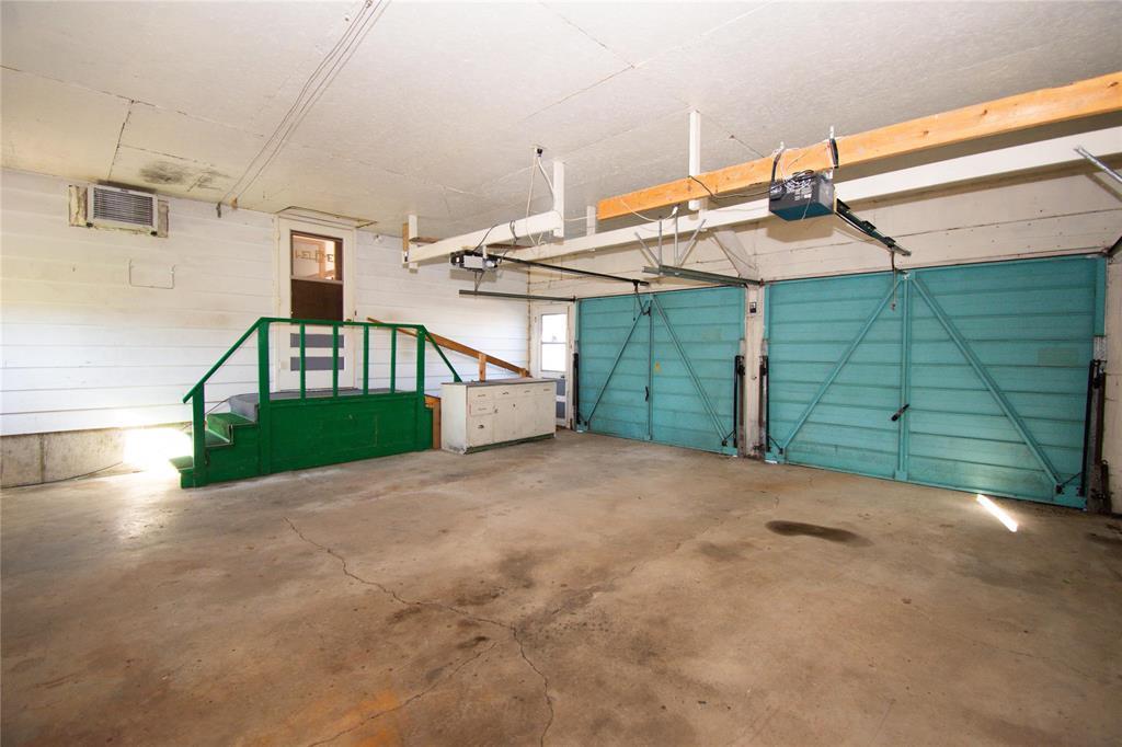 57 Saskatchewan Street Property Photo 36