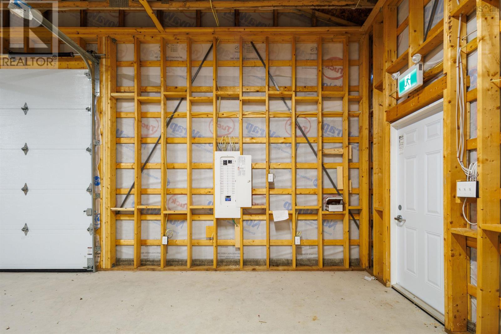 35 Eveleigh Drive Property Photo 6