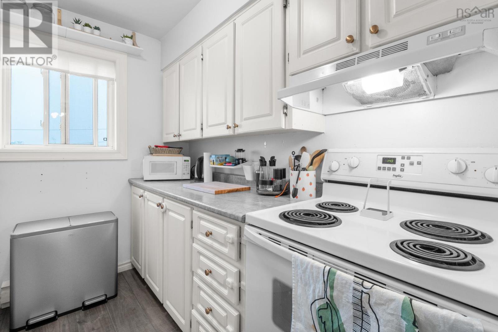 349 281 Windmill Road Property Photo 17