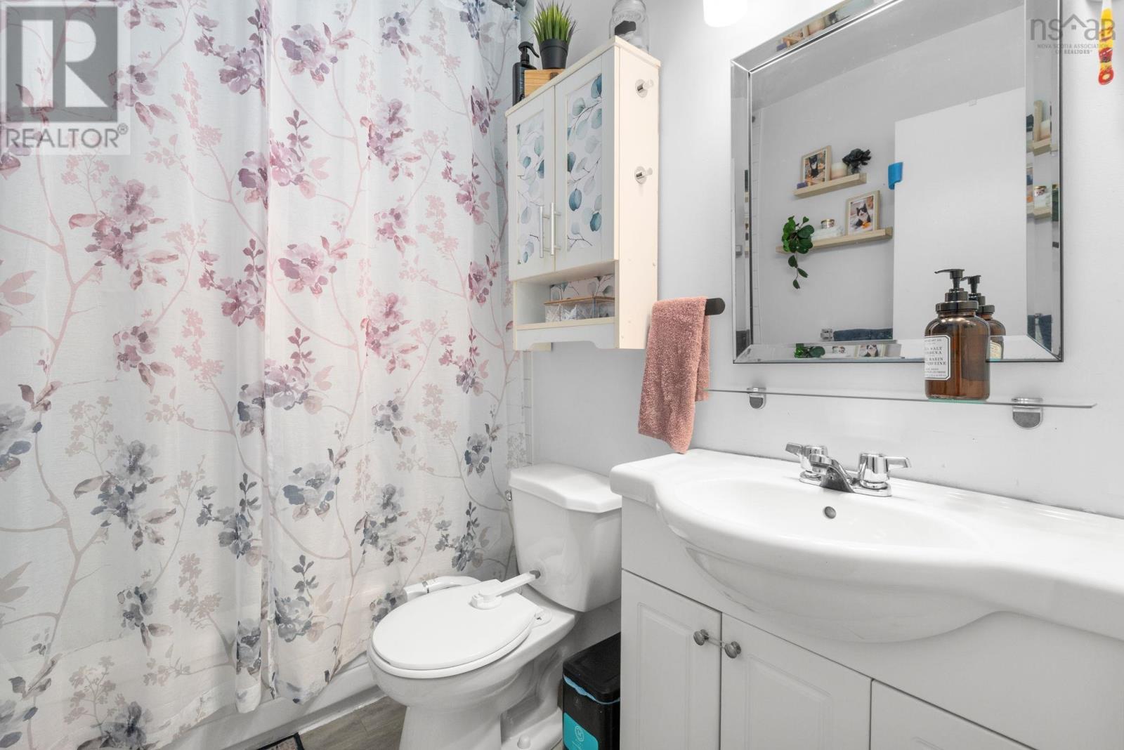 349 281 Windmill Road Property Photo 24