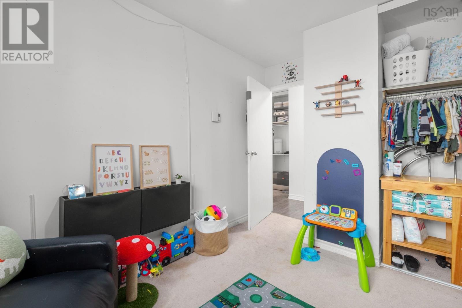 349 281 Windmill Road Property Photo 27