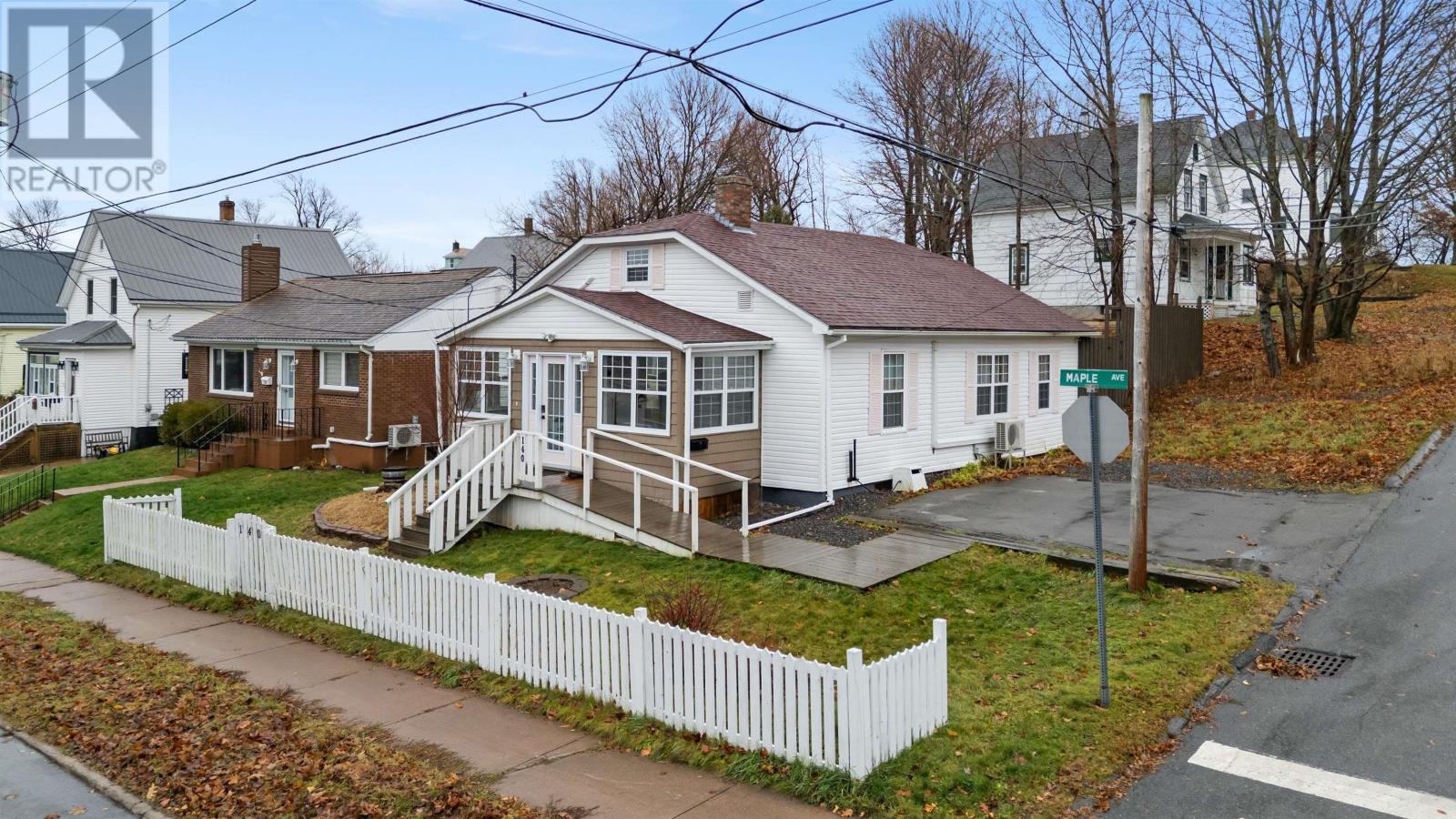 140 Maple Avenue Property Photo 3