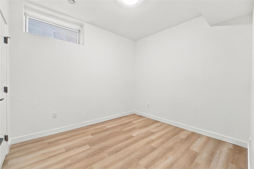 7 Portland Avenue Property Photo 16