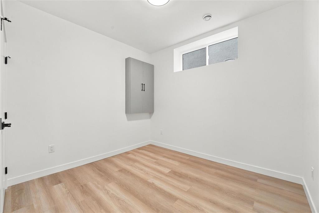 7 Portland Avenue Property Photo 17