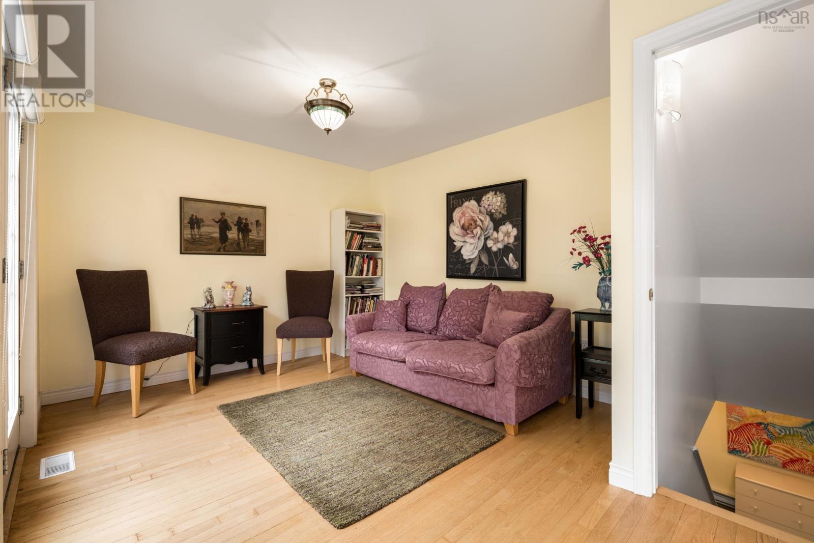 5 Clipper Court Property Photo 14