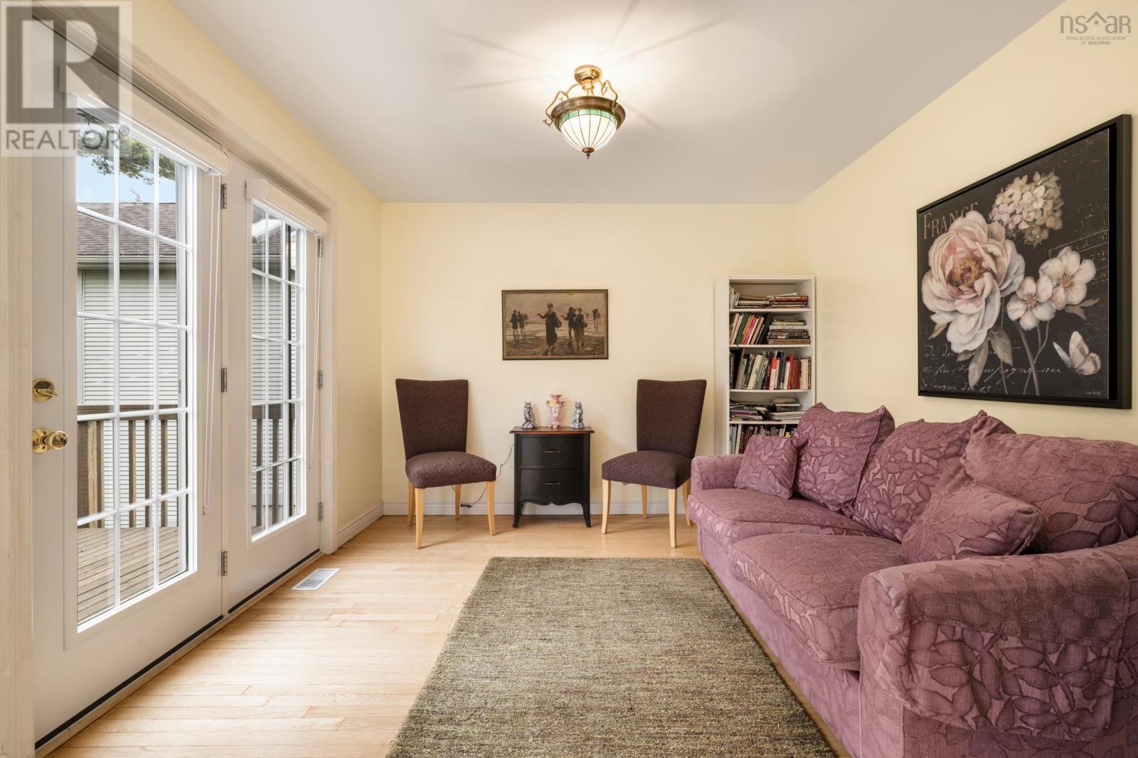 5 Clipper Court Property Photo 15