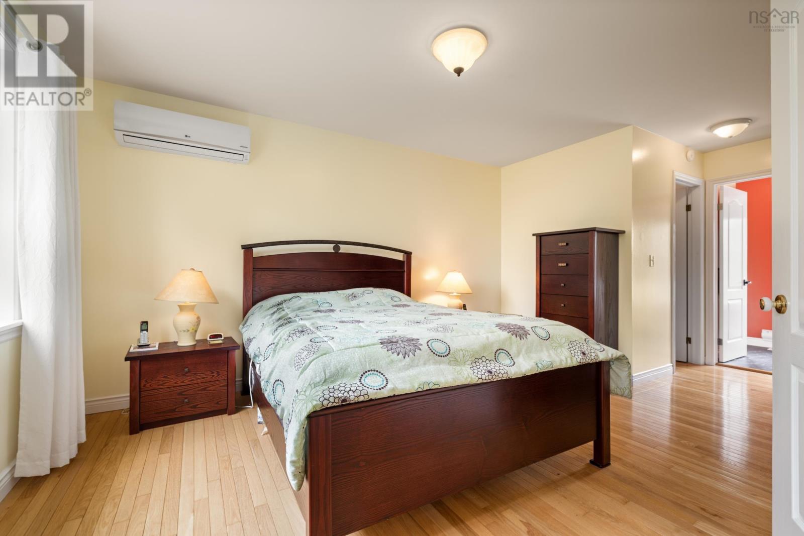 5 Clipper Court Property Photo 17