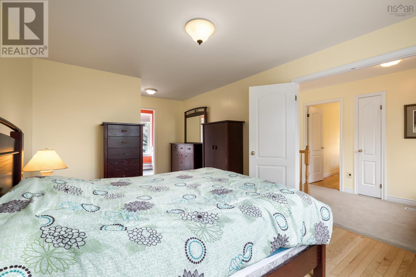 5 Clipper Court Property Photo 18
