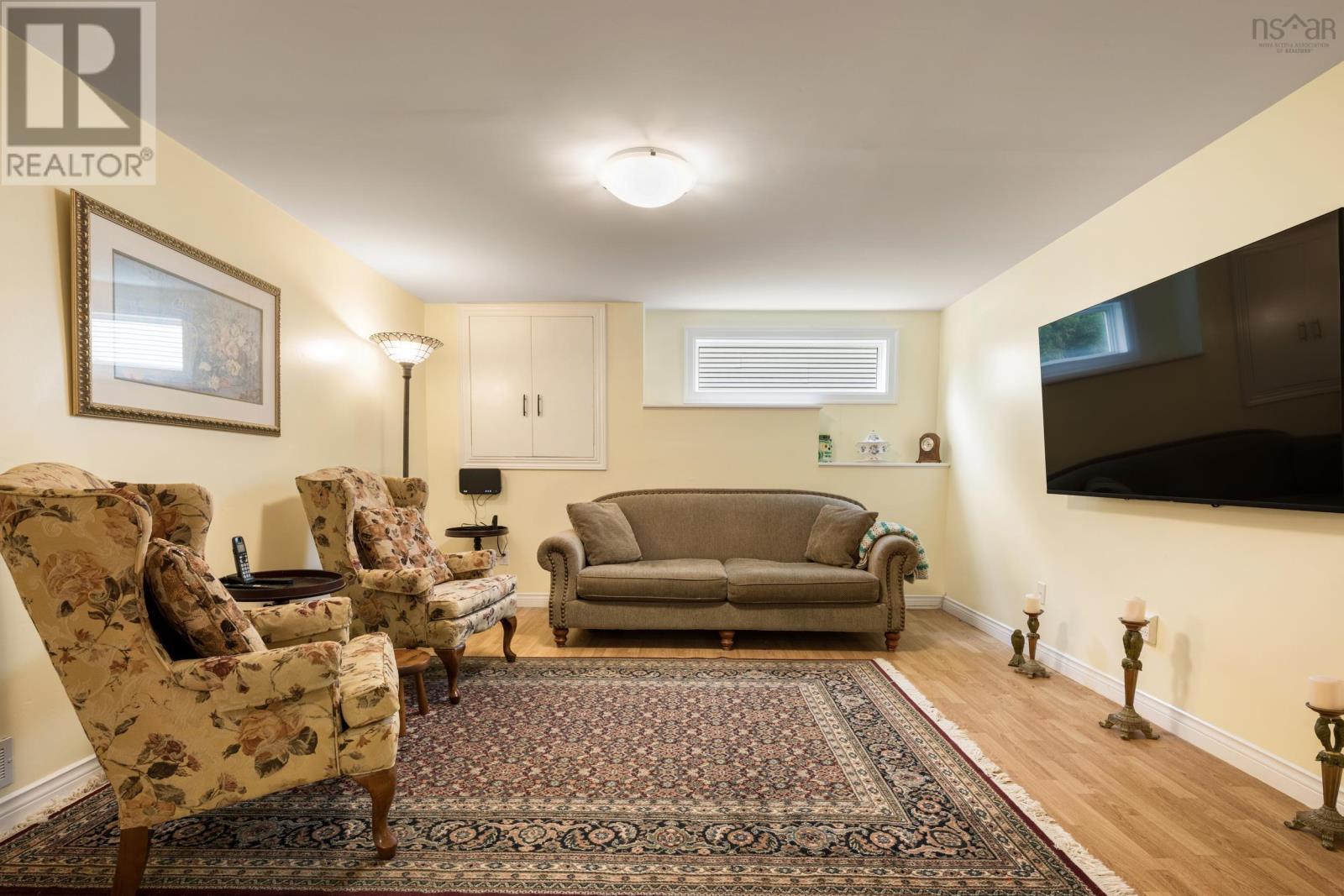 5 Clipper Court Property Photo 30