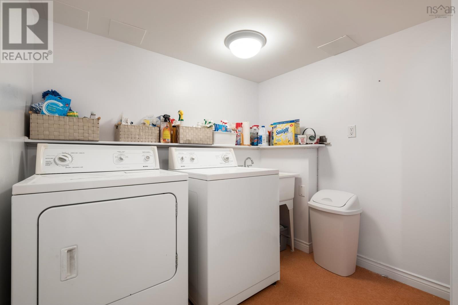 5 Clipper Court Property Photo 33