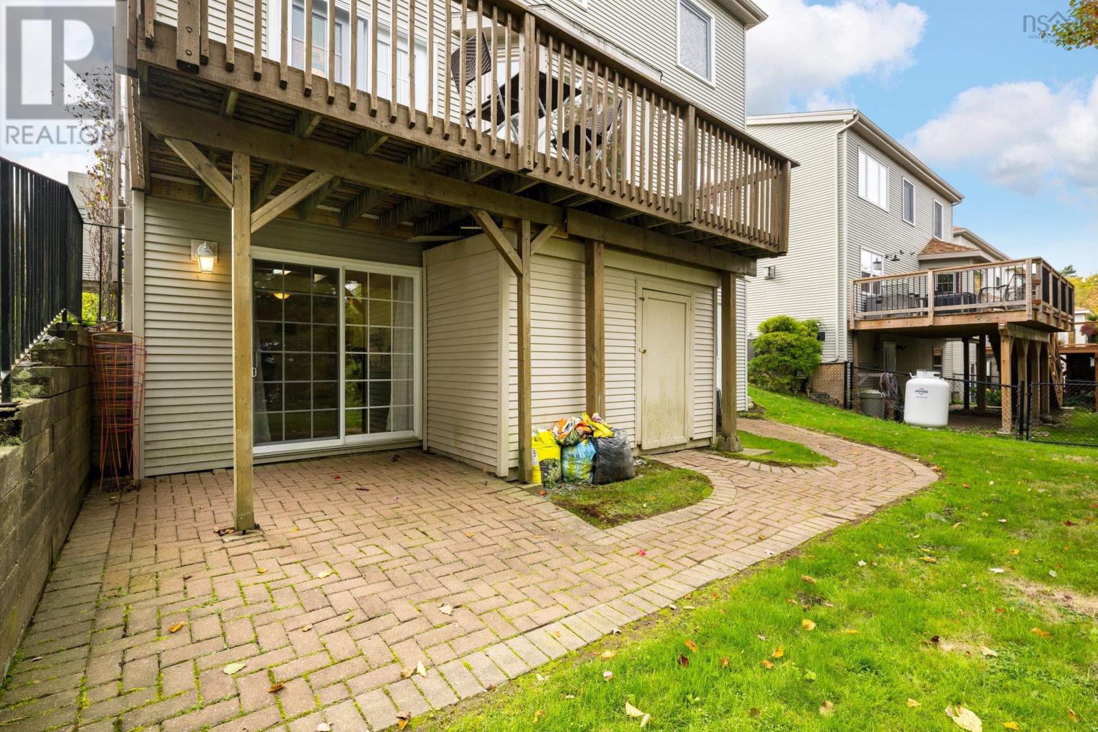 5 Clipper Court Property Photo 37