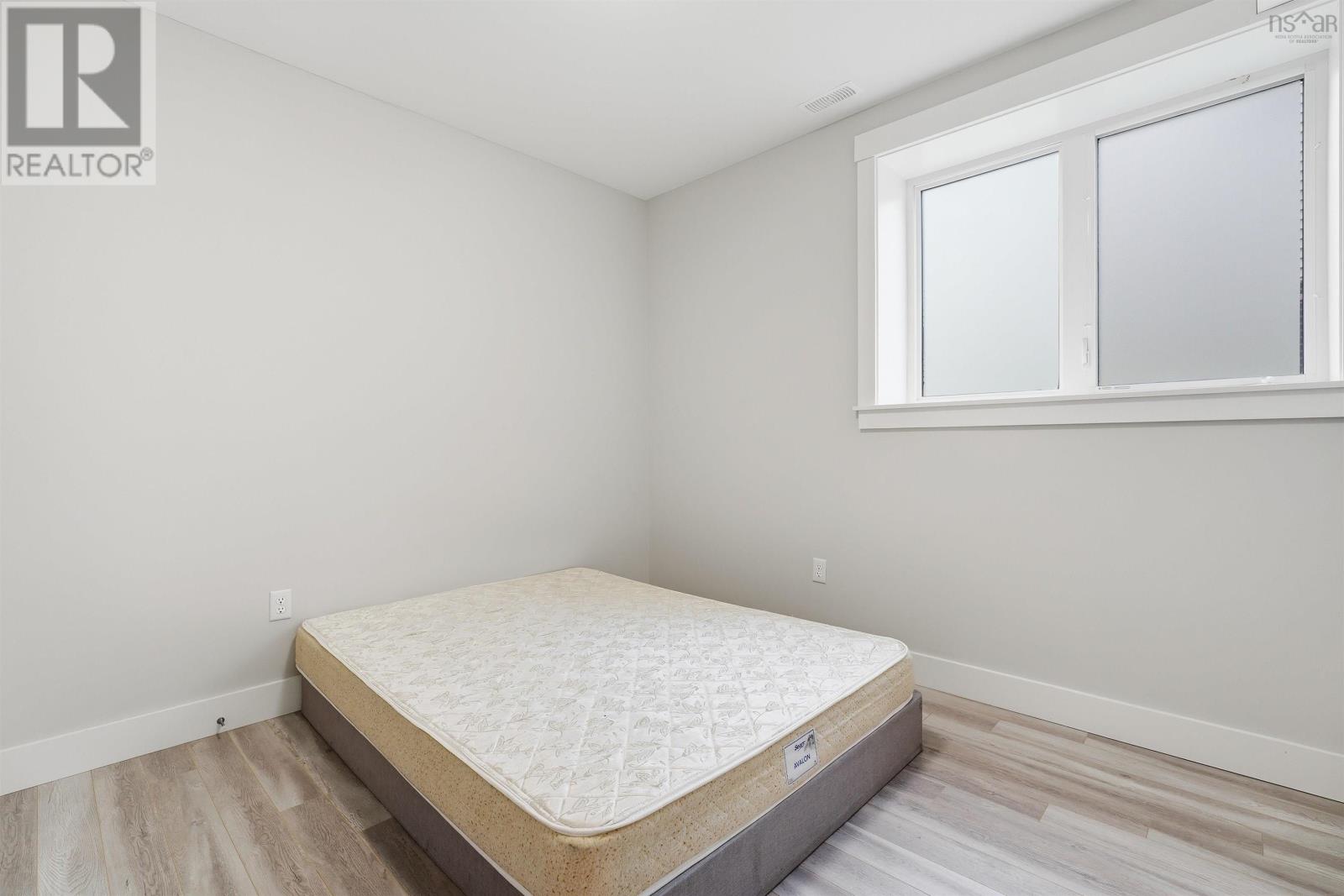 31 Samaa Court Property Photo 44