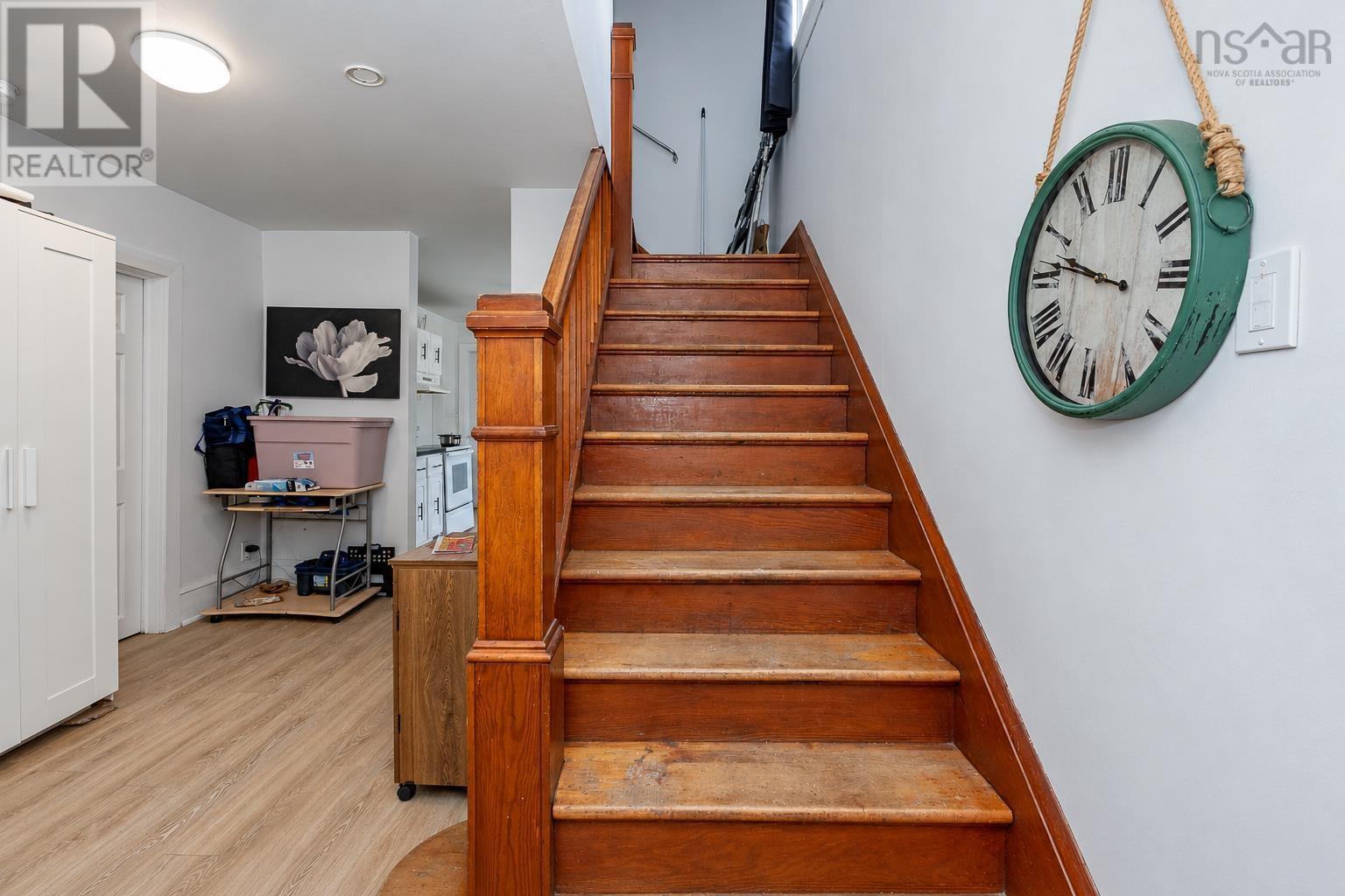 201 Vulcan Avenue Property Photo 10