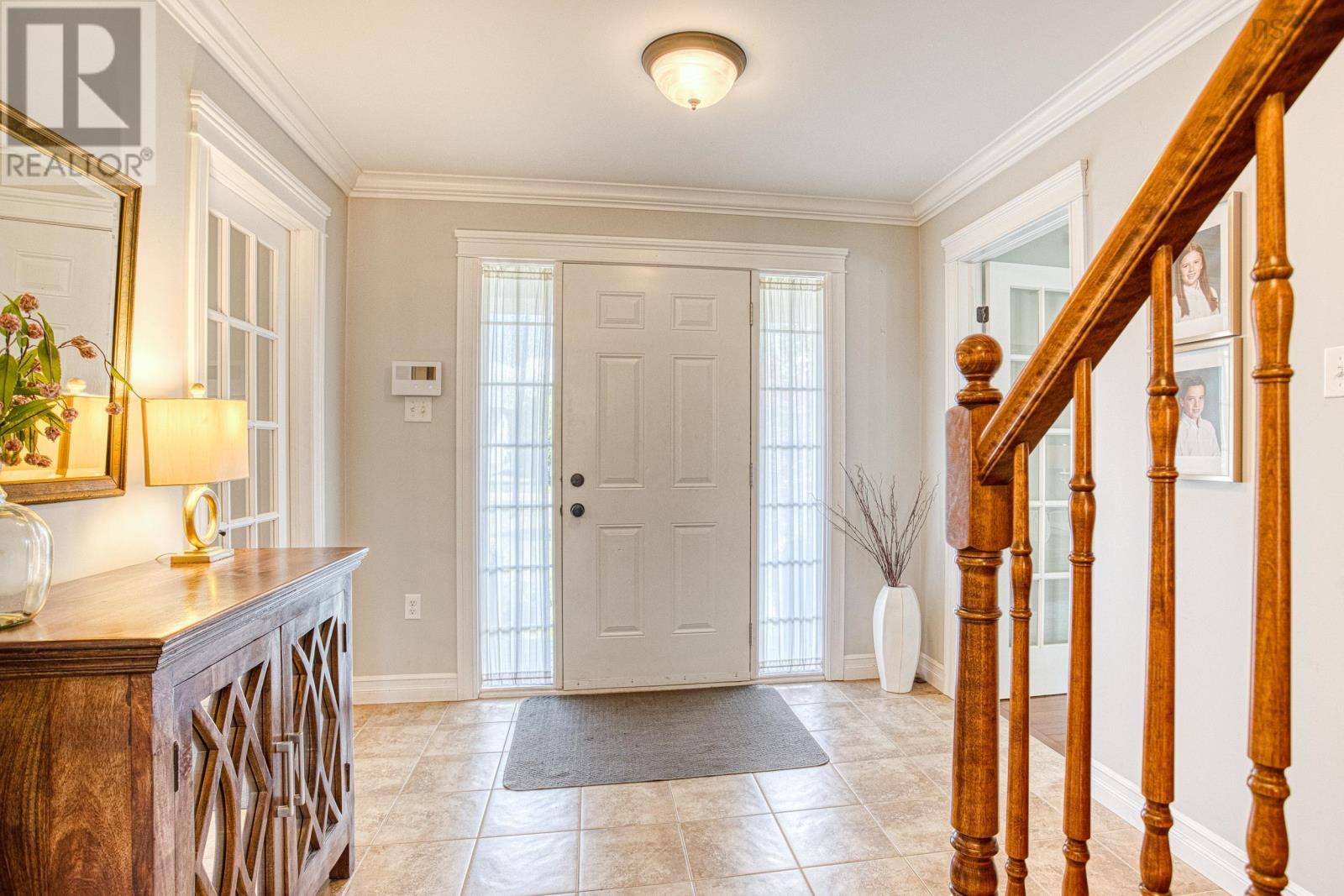 71 Yezen Court Property Photo 6