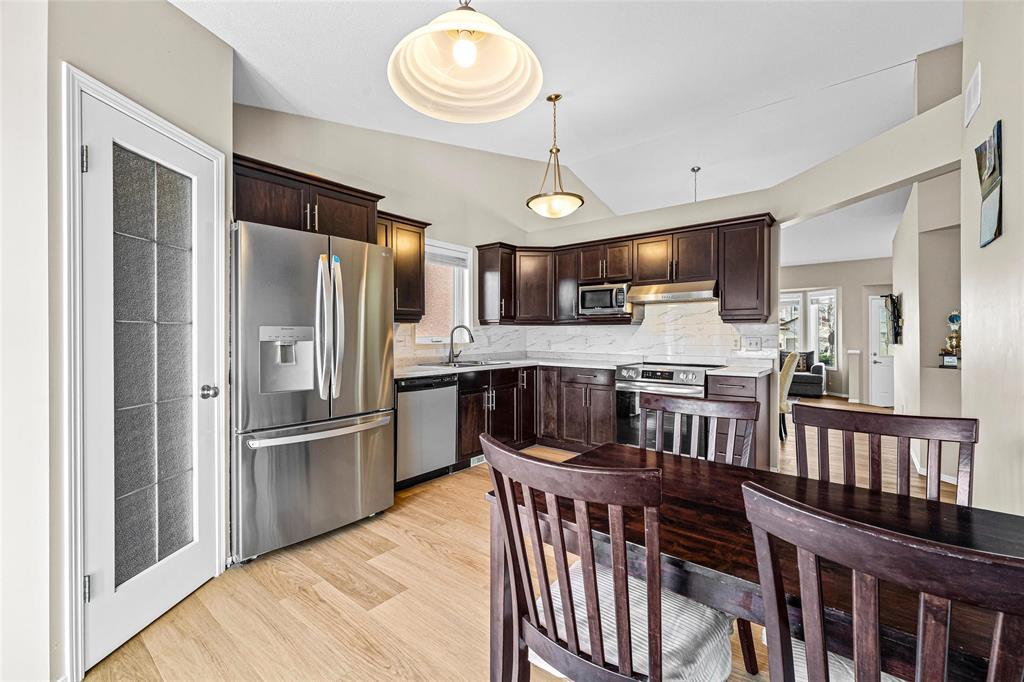 75 Tychonick Bay Property Photo 10