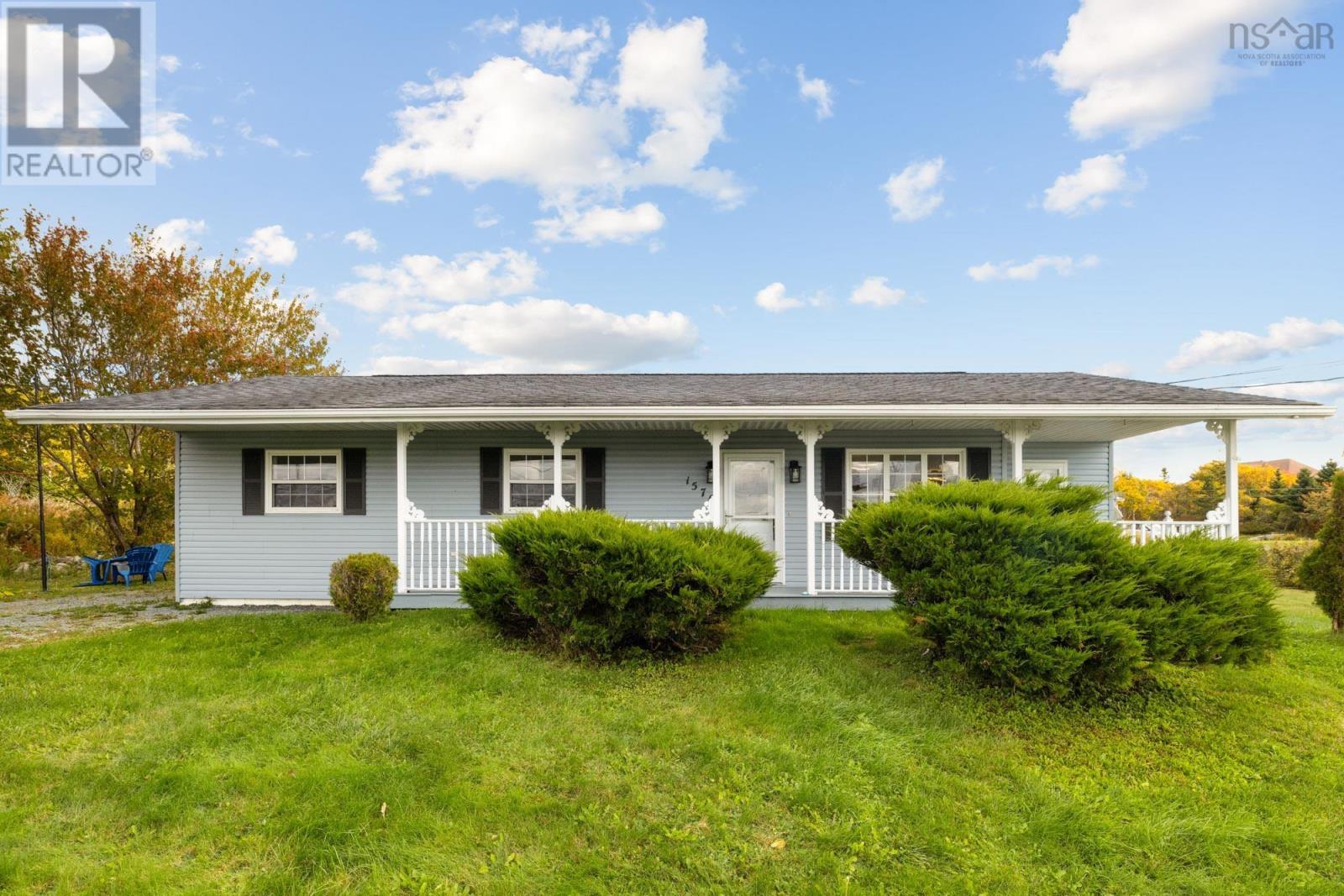 1570 Terence Bay Road Property Photo 3