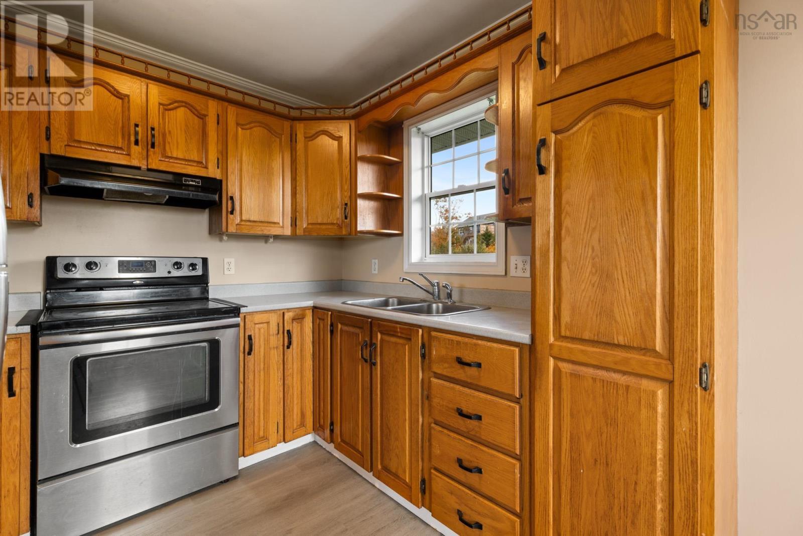 1570 Terence Bay Road Property Photo 17