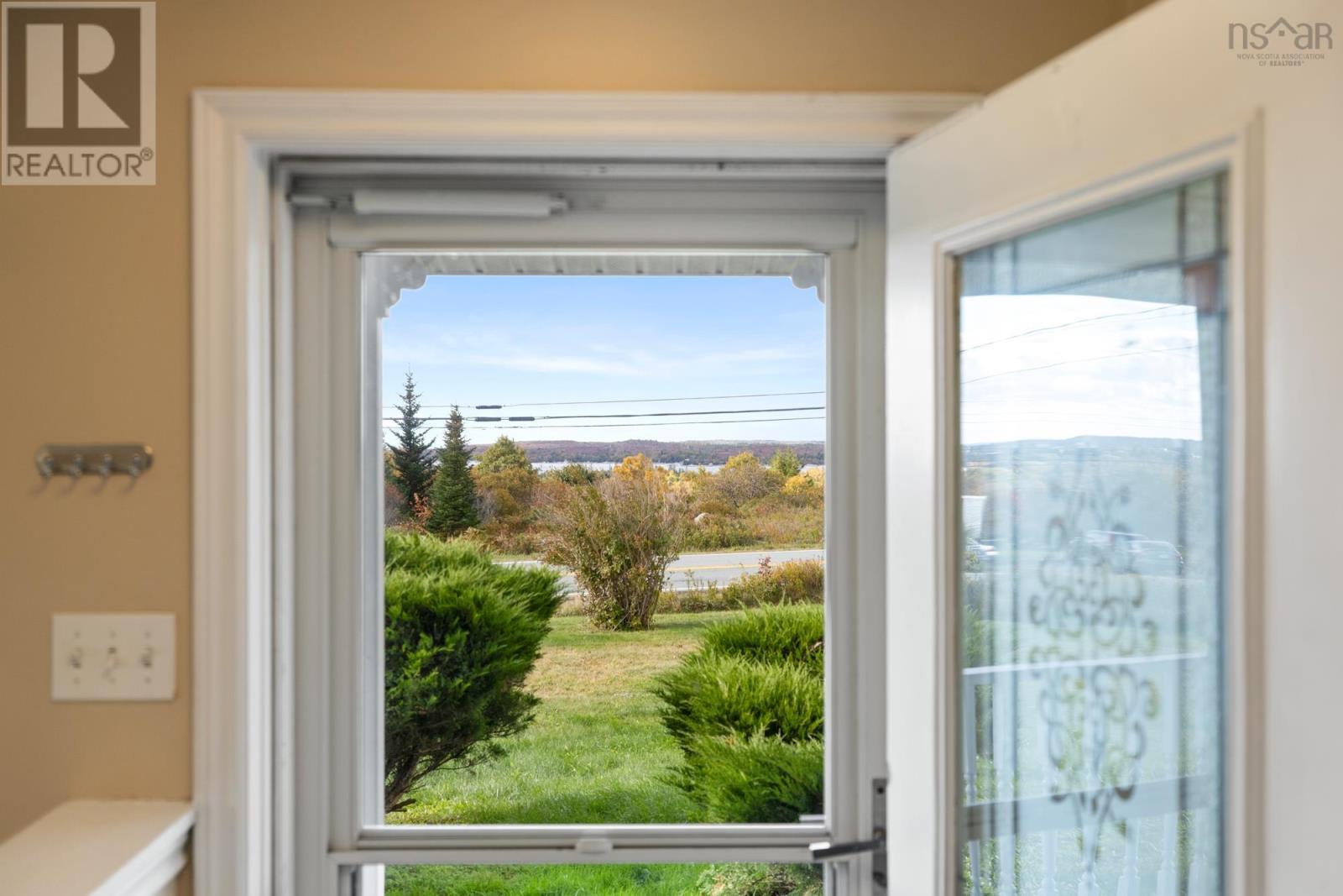 1570 Terence Bay Road Property Photo 28