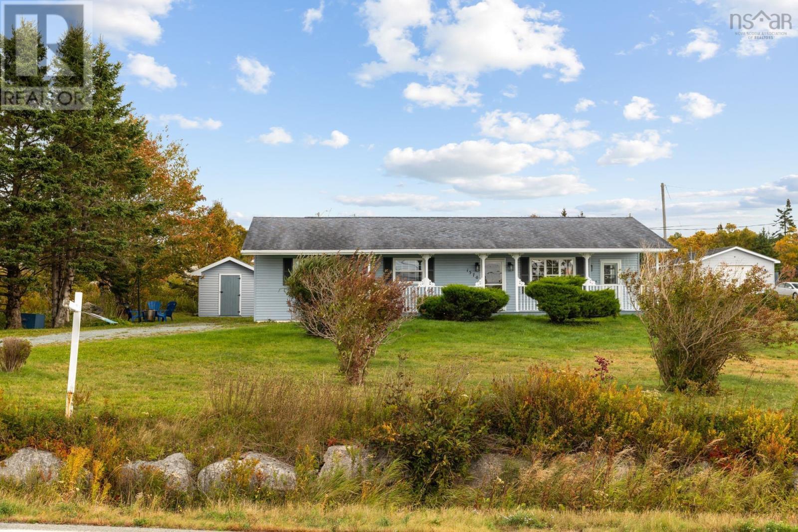 1570 Terence Bay Road Property Photo 36