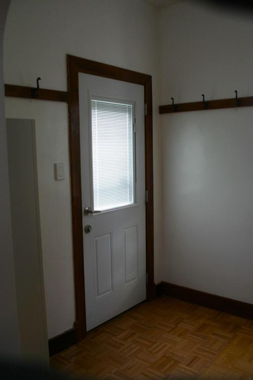 302 Woodlawn Street Property Photo 28