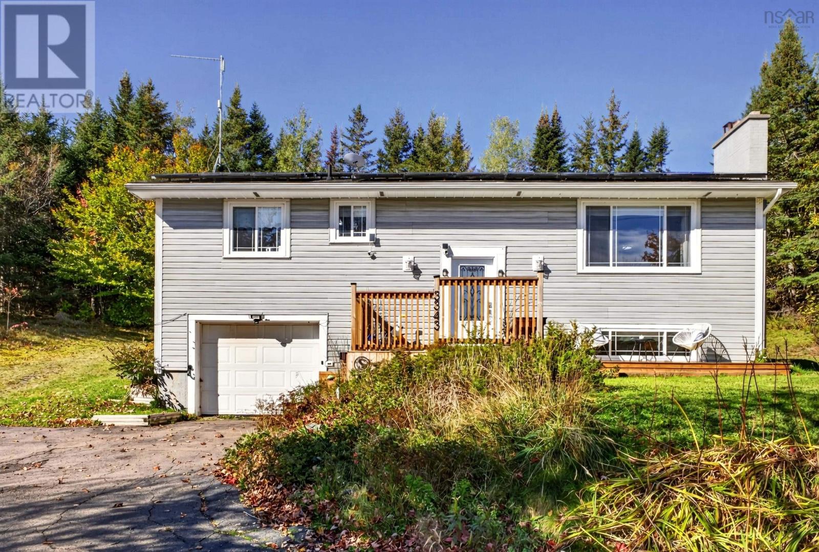 3343 Highway 311 Property Photo 2