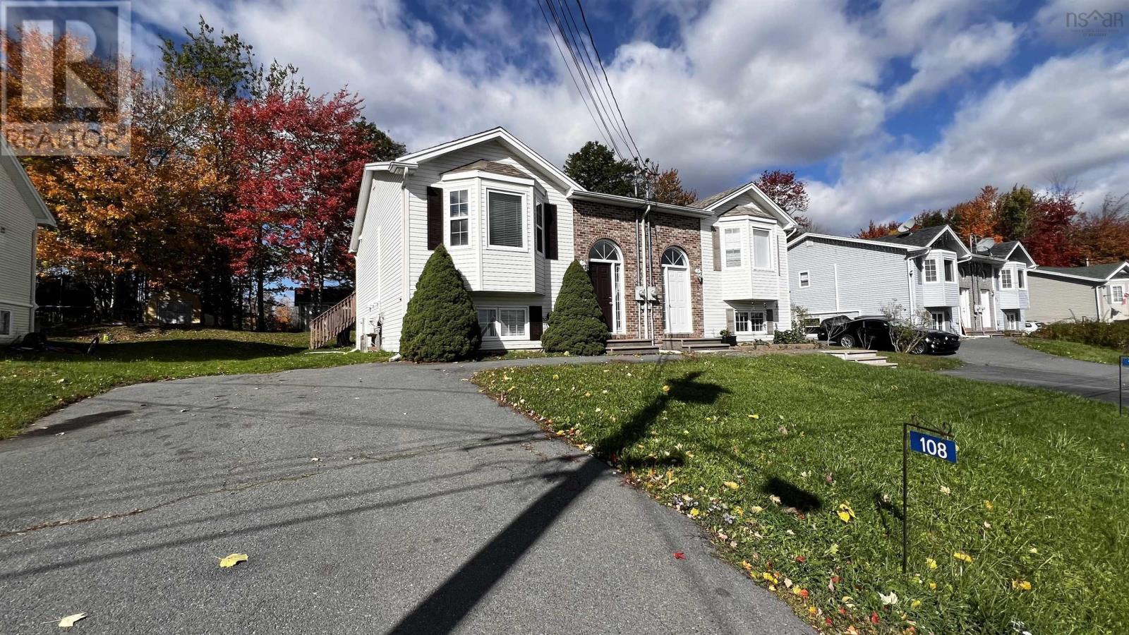108 Hemlock Drive Property Photo 1