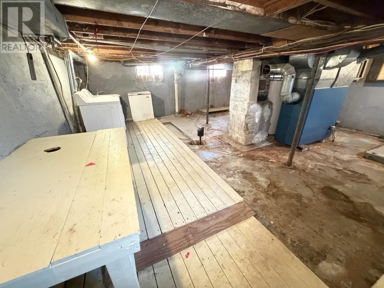 479 Sheen Street Property Photo 16