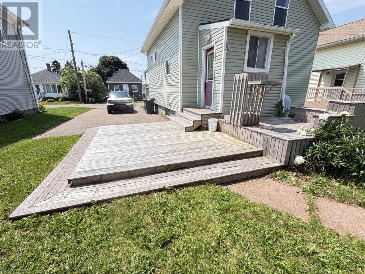 479 Sheen Street Property Photo 17
