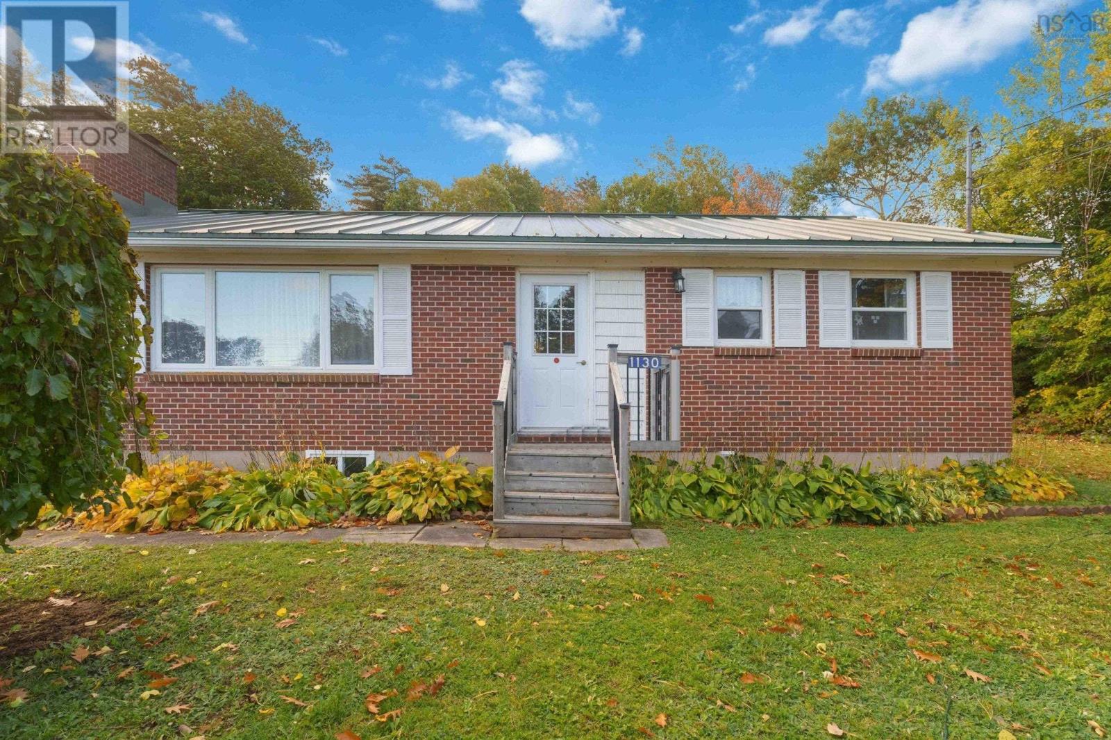 1130 Aalders Ave Property Photo 1
