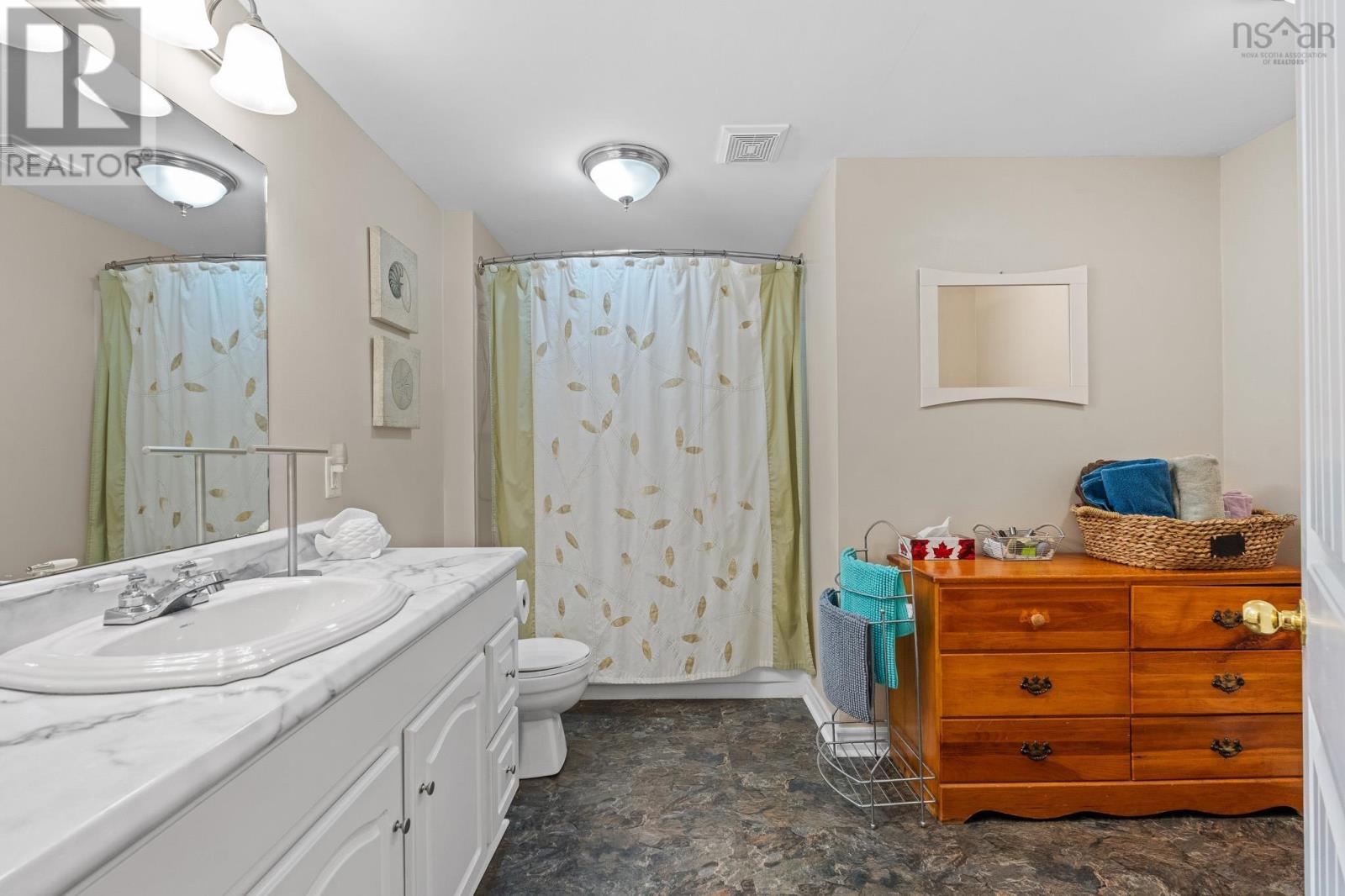 19 Harmony Road Property Photo 31
