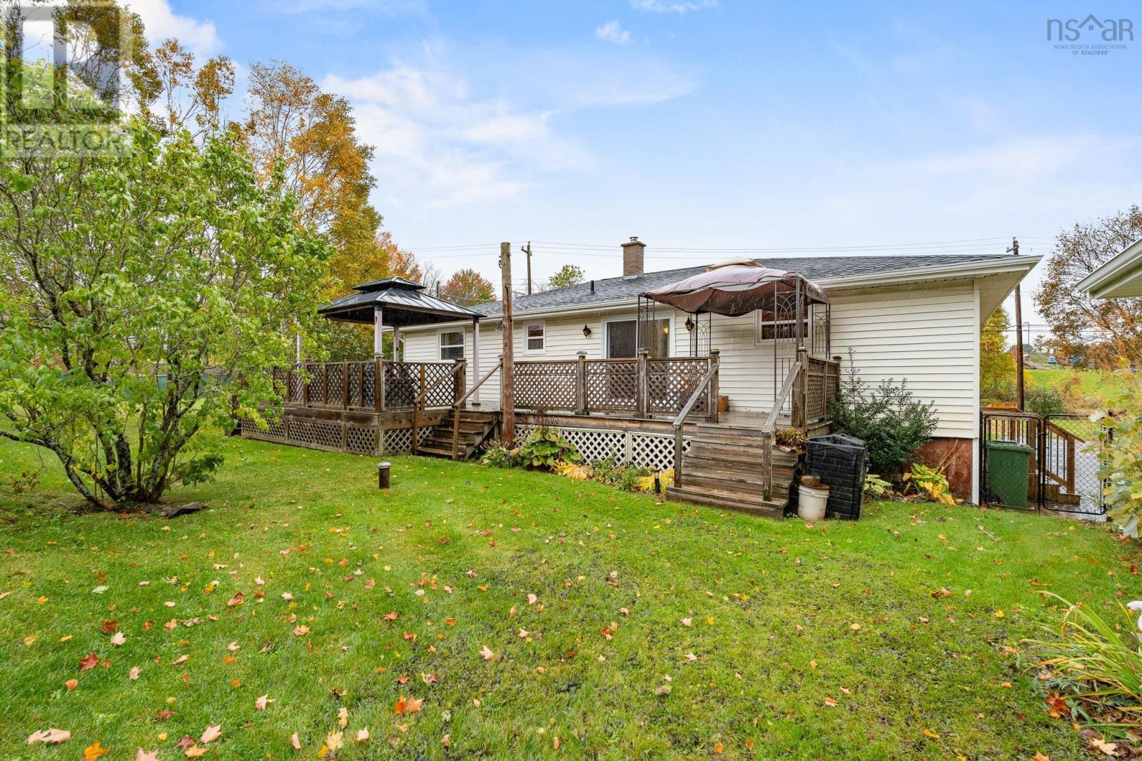 19 Harmony Road Property Photo 38