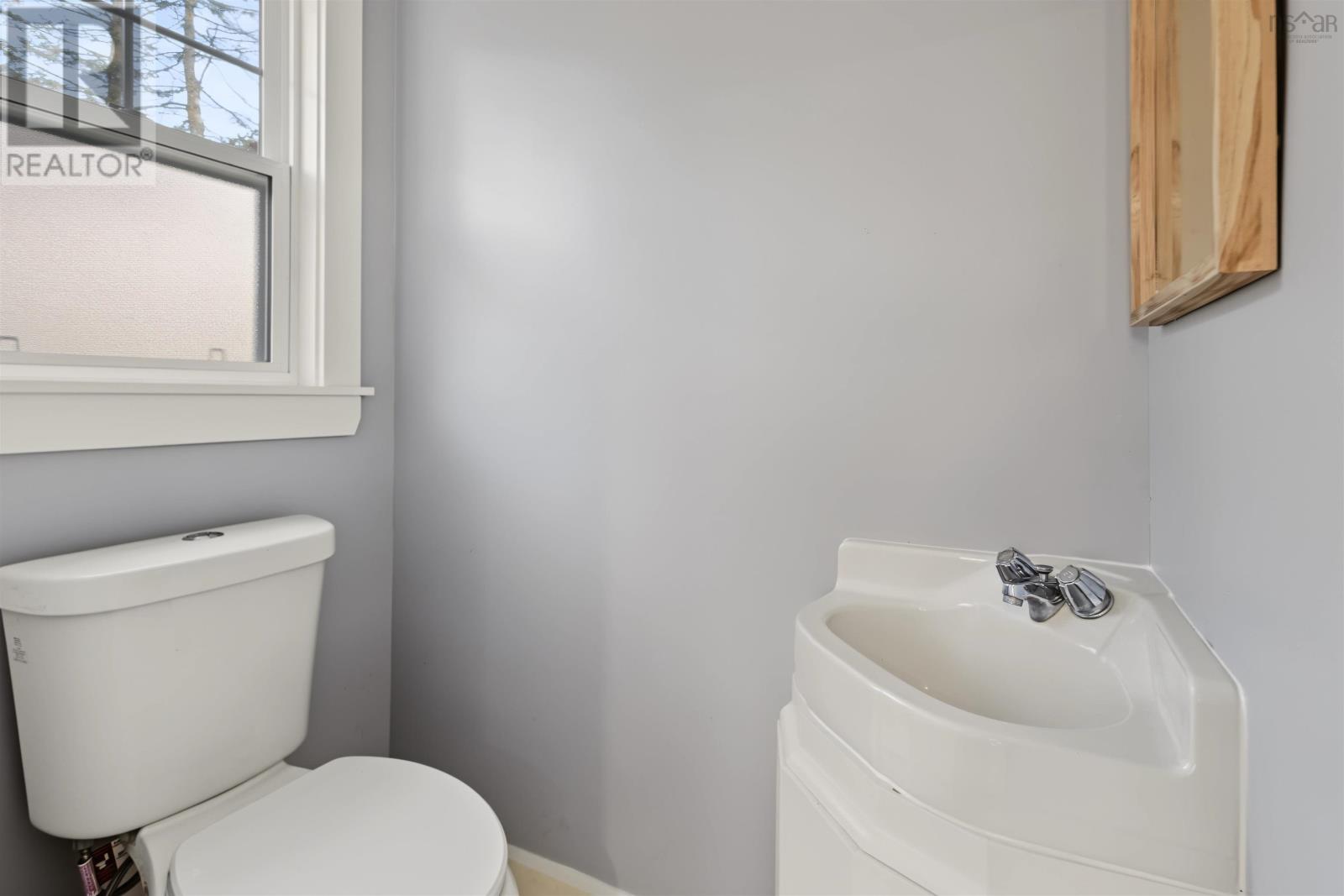 455 Coxheath Road Property Photo 16