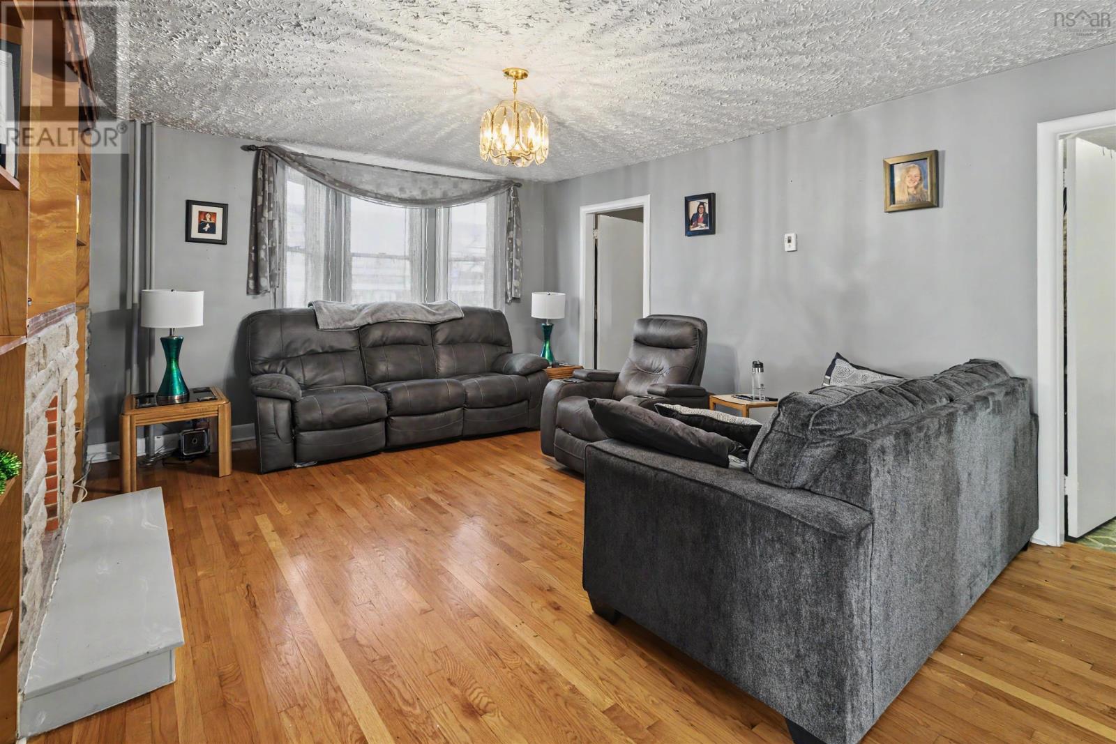 3 Collins Street Property Photo 15