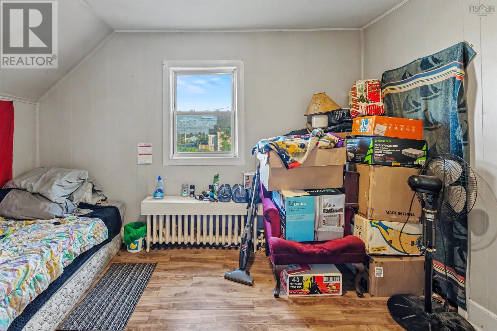 3 Collins Street Property Photo 30