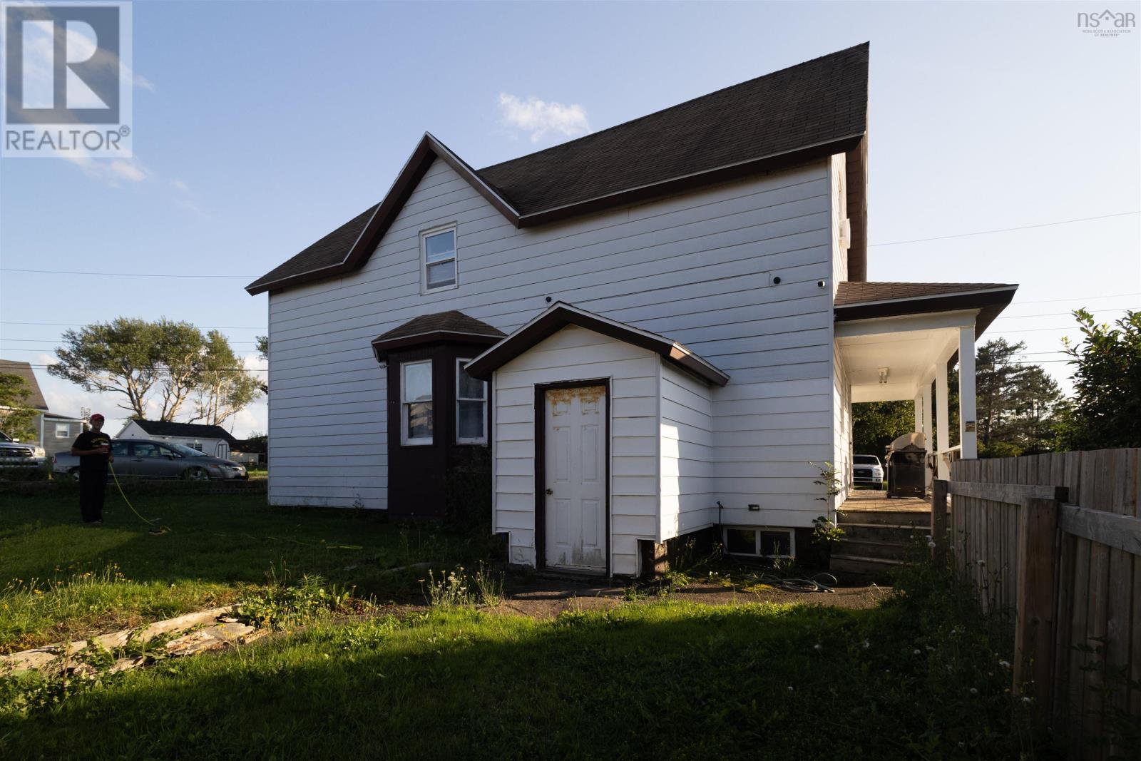 3 Collins Street Property Photo 47