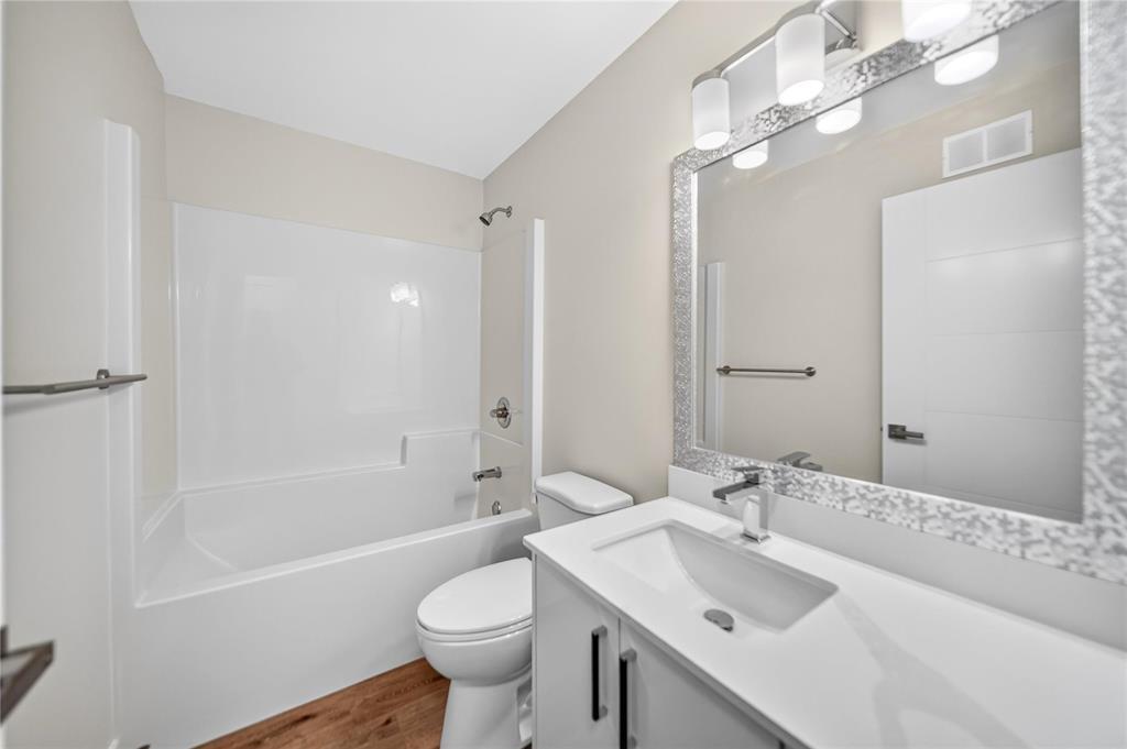 29 13 Garton Avenue Property Photo 15