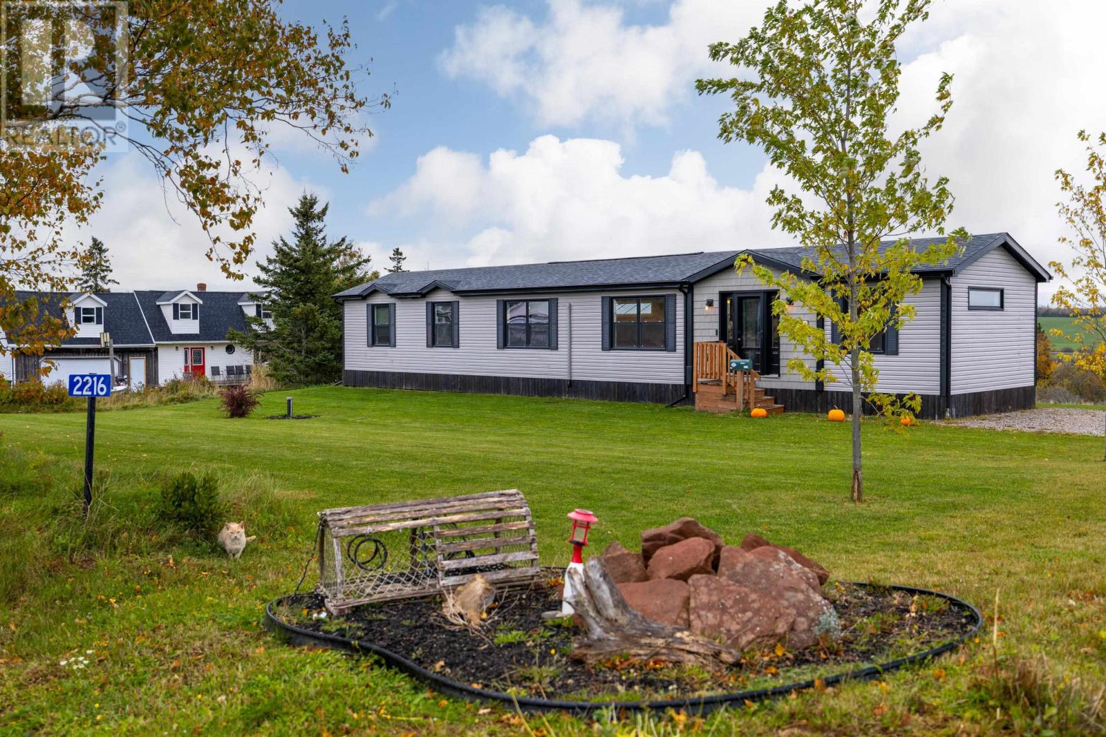 2216 Dromore Road Photo de la propriété 1