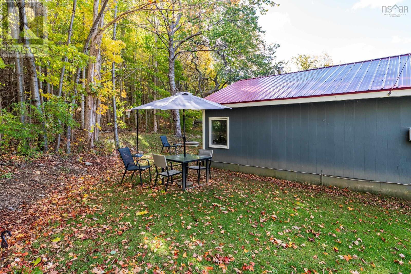 240 Highway 1 Property Photo 5