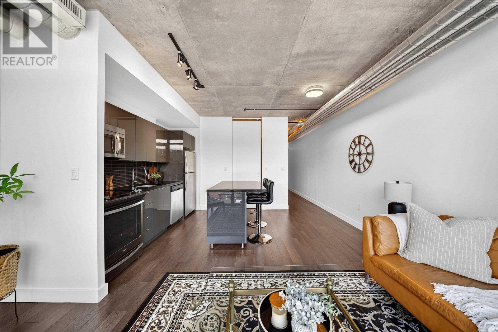 522 1065 Barrington Street Property Photo 11