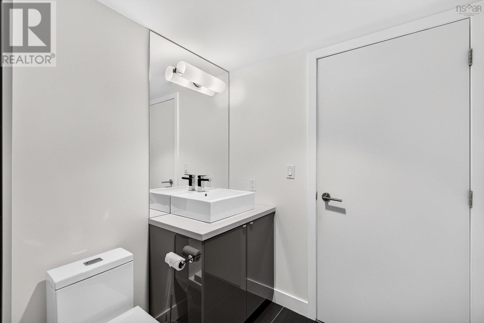 522 1065 Barrington Street Property Photo 26