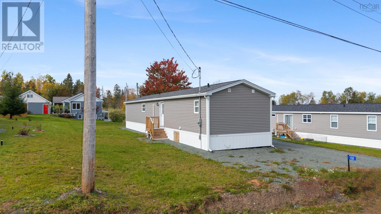 132 Grosbeak Drive Property Photo 3