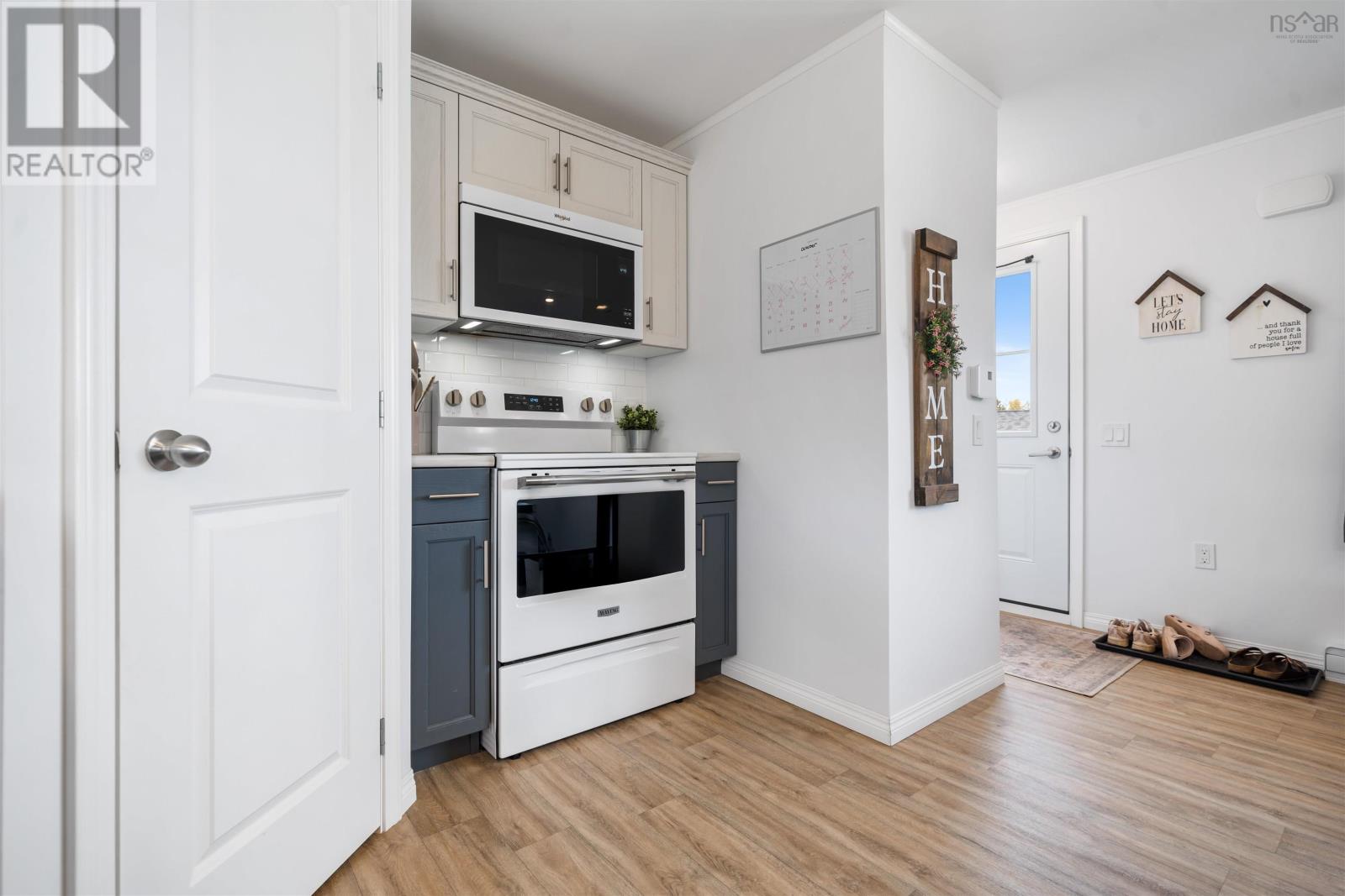 132 Grosbeak Drive Property Photo 15