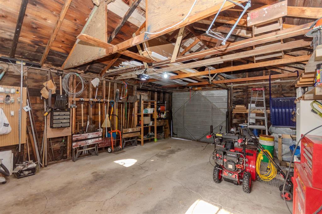433 4th Avenue Property Photo 25
