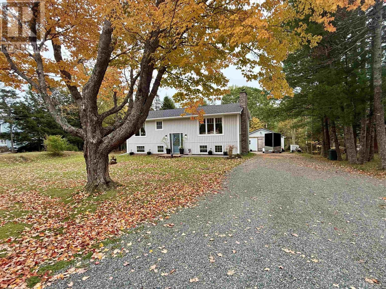 45 Springwaters Place Property Photo 2