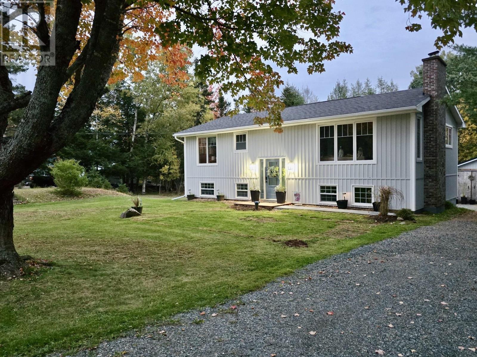 45 Springwaters Place Property Photo 4